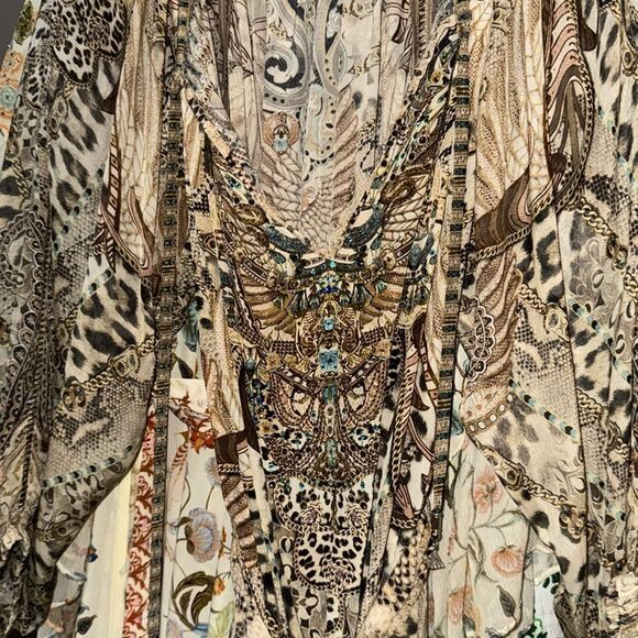 11 NWOT CAMILLA Long Sleeve Oversized Silk Peasant Dress
The Throne Room - Picture 7 of 12